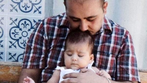 Boşandığı eşininin Hollanda'ya getirdiği çocuğunu yıllardır göremiyor