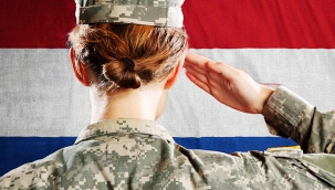 Hollanda'da 2003 doğumlu tüm kız çocuklarına Savunma Bakanlığı'ndan mektup 