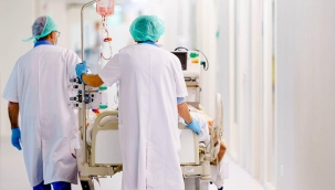 Hollanda'da günlük vaka sayısı 8 bin oldu