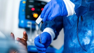 Hollanda'da koronavirüs vaka sayısı 7 bin 500'e yaklaştı