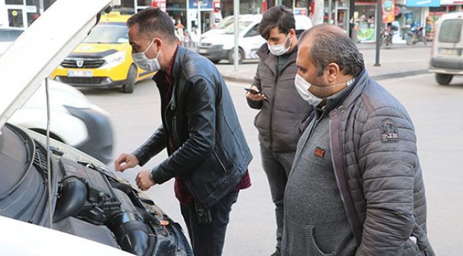 Hollanda'dan otomobiliyle memeleketi Sivas'a giden Hasan Hüseyin Kılıç, memleketinde büyük şok yaşadı
