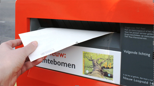 Hollanda'da 70 yaş ve üstü seçmenler mektupla oy kullanabilecek