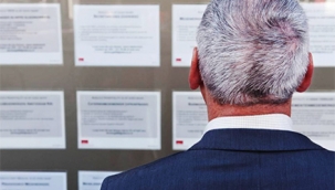 Hollanda'da 117 bin genç işsiz kaldı