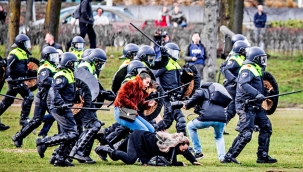 Hollanda'da polis şiddetine ilişkin 6 suç duyurusu