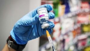 Hollanda, güven vermeyen AstraZeneca ile aşılamaya devam edecek