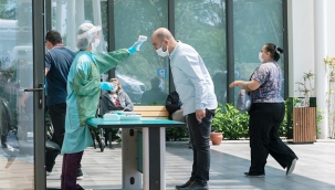 Hollanda'da sokağa çıkma yasağı kalktı, teravih namazları bugün başlıyor