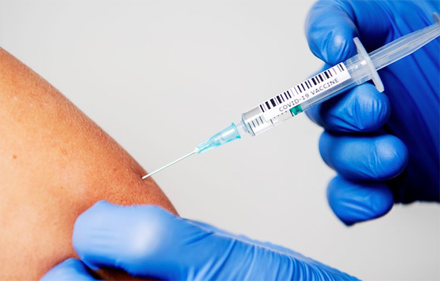Hollanda, Johnson & Johnson aşısında devam kararı aldı