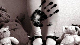 Hollanda'a oğluna en az 400 kez tecavüz etmekle suçlanan baba beraat etti