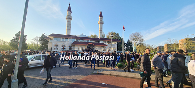 Hollanda'da bayram coşkusu