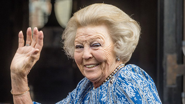 Hollanda Prensesi Beatrix'in Covid-19 test sonucu pozitif çıktı
