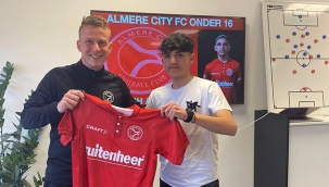 Genç yetenek Melih Arda Saygı, Hollanda ikinci futbol ligi takımlarından Almere City'e  imza attı