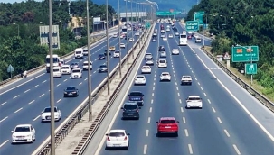 Türkiye'deki otoyollarda yeni hız sınırı dönemi! Yarın resmen başlıyor