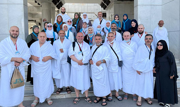 Hollandalı Türk hacı adayları Kabe'den selam gönderdiler