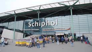 Amsterdam Schiphol havalimanı Türk Hava Yolları, Pegasus Airlines ve Corendon'dan Türkiye uçuşlarını iptal etmelerini istedi