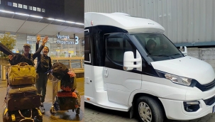 Hollanda'da ki evlerini sattılar, yanlarına gitarlarını alarak Türkiye'ye döndüler