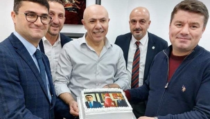 Aksaray belediye Başkanı Evren Dinçer, Hollanda'da hemşerileriyle buluştu