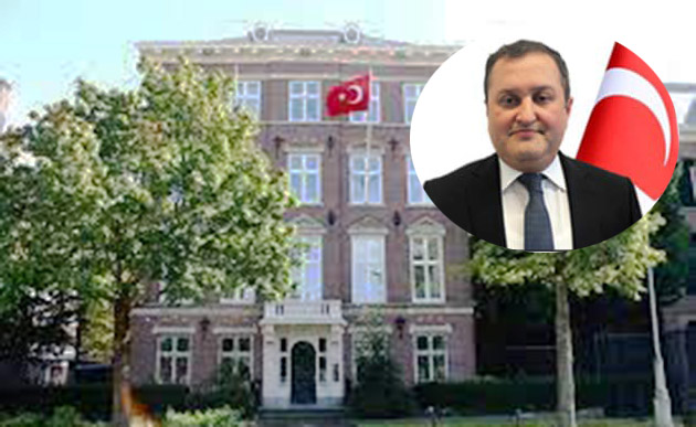 Türkiye'nin yeni Amsterdam Başkonsolosu Mahmut Burak Ersoy görevine başladı