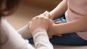 Aile ve Sosyal Hizmetler Bakanlığı'ndan depremzede çocuklara koruyucu aile olmak isteyen gurbetçilere kötü haber