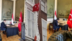 Başbakan Mark Rutte, taziye defterini imzaladı
