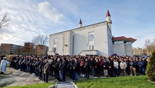 Depremde kaybedilen canlar için Hollanda'da gıyabi cenaze namazı kılındı