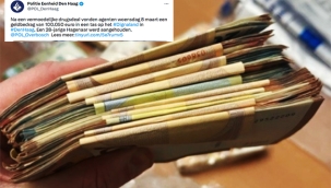Lahey kentinde, içerisinde 100 bin euro olan alış veriş çantası sokakta bulundu