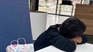 5 yaşındaki depremzede Türk çocuğu, Hollanda şehir merkezinde tek başına bulundu