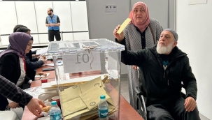 Hollanda'daki Türk seçmenin yüzde 68,73'ü Erdoğan'ı tercih etti
