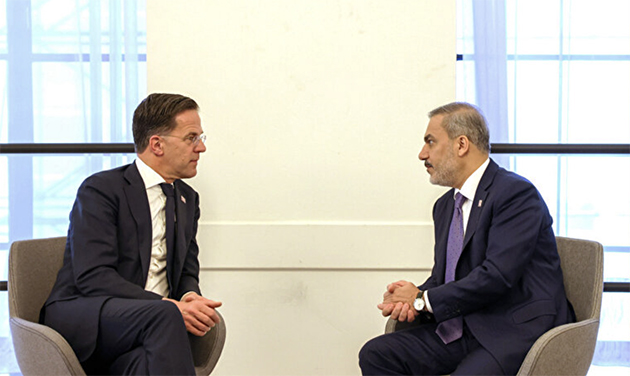 Hollanda Başbakanı Mark Rutte, Dışişleri Bakanı Hakan Fidan ile görüştü