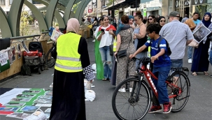 Hollanda'da Zara'ya boykot gösterileri devam ediyor