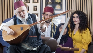 Hollanda'nın Aşık Veysel'i Kadan'ın fotoğrafı "Ünlüler Duvarı"na asıldı