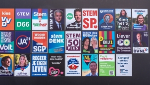 Hollanda'da koalisyon partilerinin üye sayısı düştü