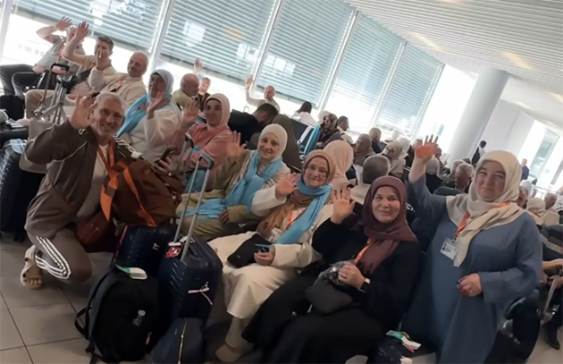 Hollanda'dan kutsal topraklara yolculuk başladı