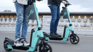 Hollanda'da elektrikli scooterlara plaka zorunluluğu