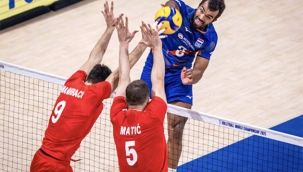 Dünya Şampiyonası'nda Türkiye Hollanda'yı 3-1 yendi tarih yazdı