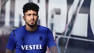 Hollanda doğumlu Bilal Başaçıkoğlu, futbolu bıraktı