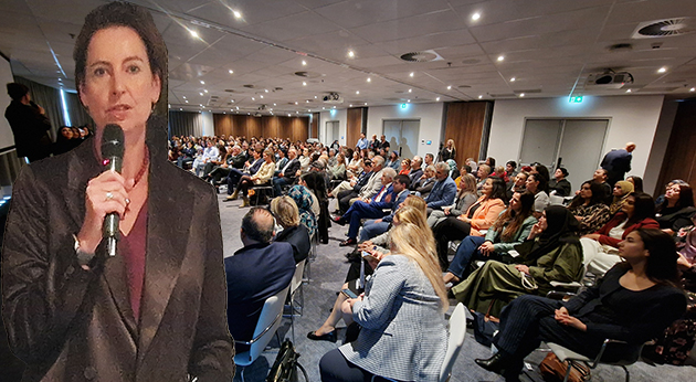 Hollanda Eski İçişleri Bakanı'ndan Türk seçmene 'oyunuzu kullanın' çağrısı