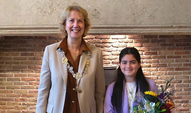 Gözde Eyyüpoğlu, Bergen op Zoom’un Yeni Çocuk Belediye Başkanı Oldu