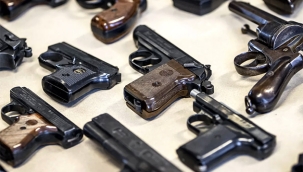 Hollanda, Belçika ve Almanya'ya Gaz ve Alarm Tabancası Yasağı Çağrısında Bulundu