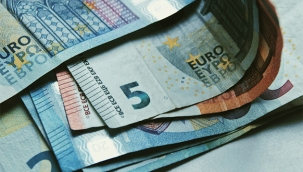 Hollanda'da İnternetten Satış Yapan Çifte 42 Bin 615 Euro Ceza