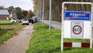 Hollanda'da Tarlada Ceset Bulundu: Uçaktan Düşmüş Olabilir