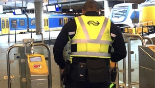 Hollanda'da Tren Görevlileri Cop Kullanmaya Başlayacak