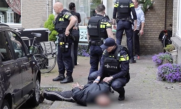 Lahey'de Silahlı Saldırı: 45 Yaşındaki Adam Hayatını Kaybetti