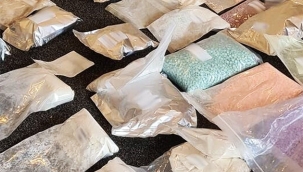 Hollanda'da illegal İlaç Sitesi Funcaps.nl Yöneticileri 27 Ölümle Suçlanıyor