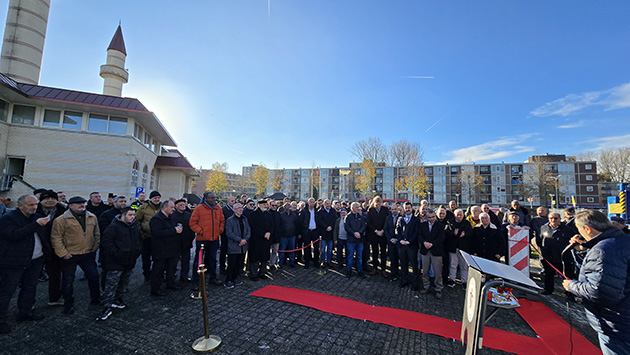 Zaandam’da Sultanahmet Camisi’ne Ek Eğitim Merkezi İçin Temel Atıldı