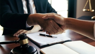 Hollanda'da Birçok Kişi Maaş Artışını Unutsun: İşverenlerden Yeni 'Reorganizasyon' Uyarısı