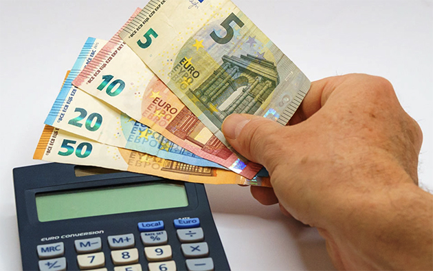 Hollanda’da Toplu İş Sözleşmeli Maaşlara Enflasyonun Üzerinde Artış