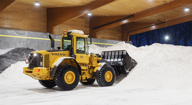 Hollanda Genelinde Buzlanma: Çok Sayıda Kaza, Otoyol Kapatıldı