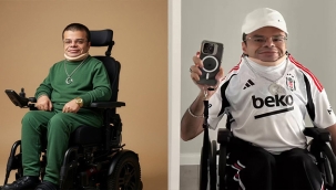 Mahmut 30 Yıldır Rotterdam'da Aynı Binada Yaşıyor, Ancak Belediye Taşınmasını İstiyor: "Beni Bir İnsan Olarak Görün"