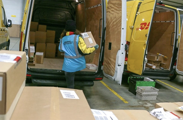 Hollanda, AB Dışından Gelen Paketlerden Ek Vergi Almaktan Şimdilik Vazgeçti