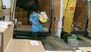 Hollanda, AB Dışından Gelen Paketlerden Ek Vergi Almaktan Şimdilik Vazgeçti